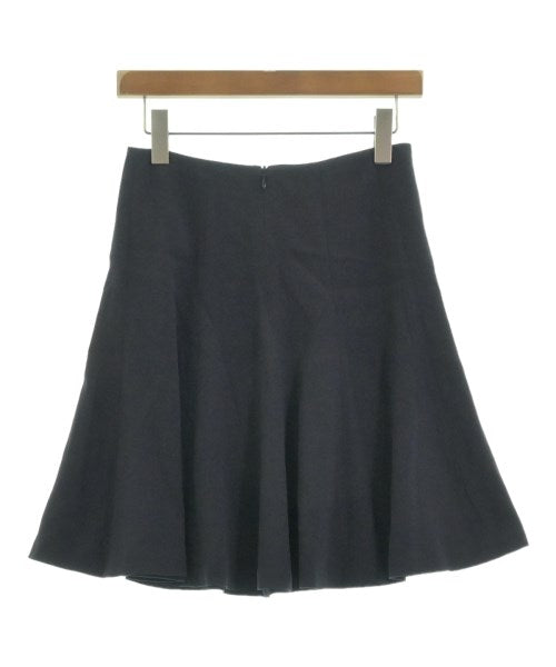 PAULE KA กระโปรงยาวถึงเข่า