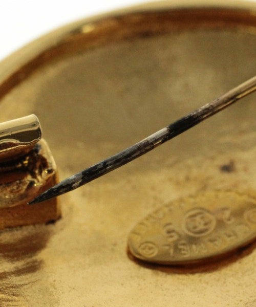 CHANEL เข็มกลัด/ดอกไม้ติดเสื้อ