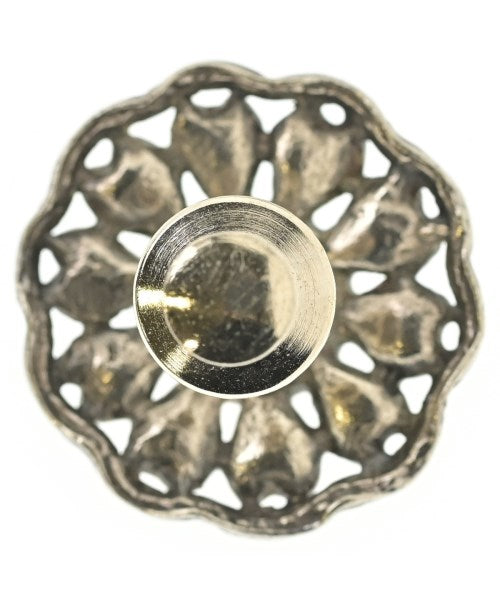 CHANEL เข็มกลัด/ดอกไม้ติดเสื้อ