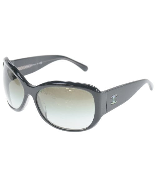 CHANEL แว่นกันแดด