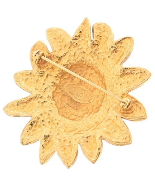 CHANEL เข็มกลัด/ดอกไม้ติดเสื้อ