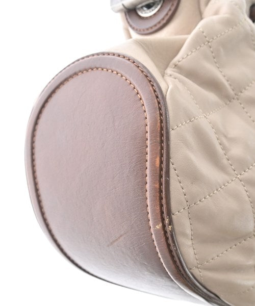 CHANEL กระเป๋าถือ