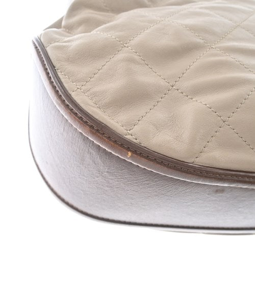 CHANEL กระเป๋าถือ