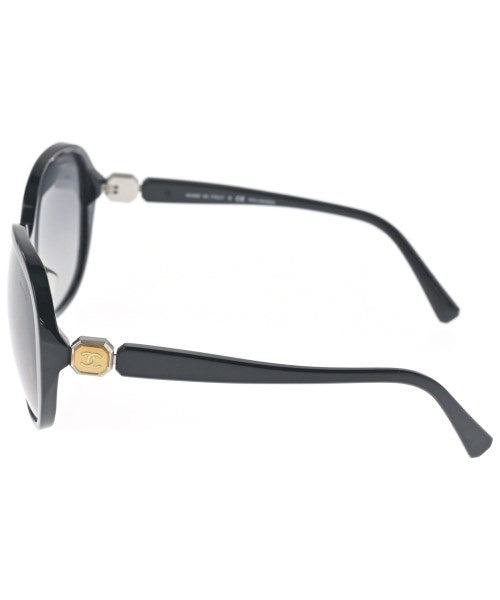 CHANEL แว่นกันแดด