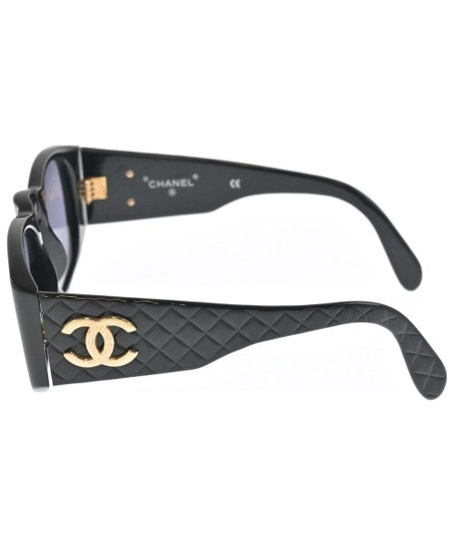 CHANEL แว่นกันแดด