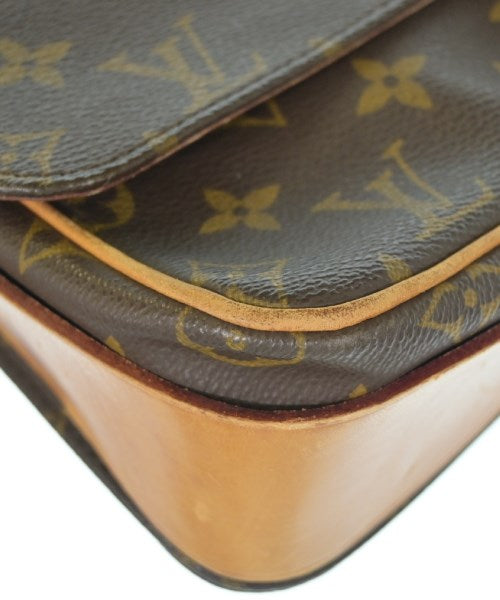 LOUIS VUITTON กระเป๋าสะพาย