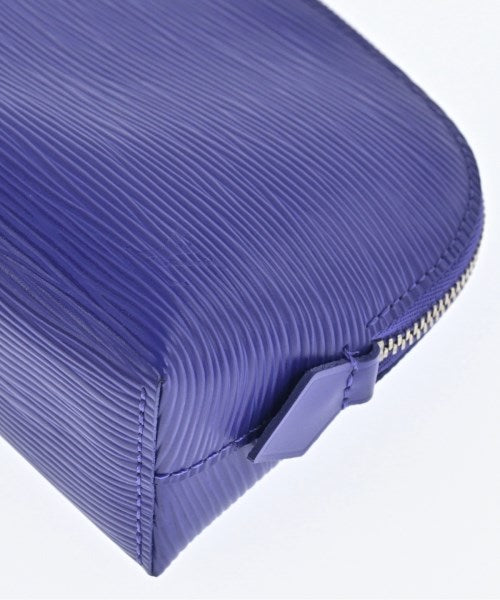 LOUIS VUITTON กระเป๋า