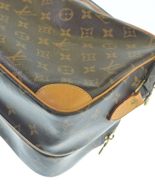 LOUIS VUITTON กระเป๋าสะพาย