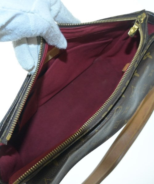 LOUIS VUITTON กระเป๋าสะพาย