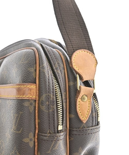 LOUIS VUITTON กระเป๋าสะพาย