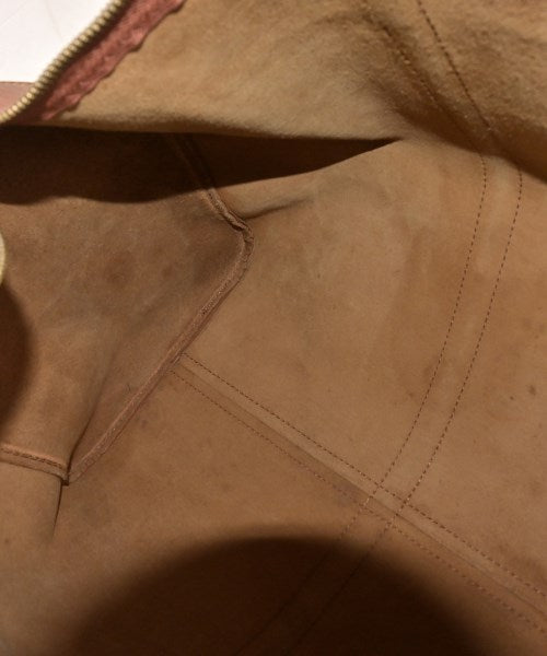 LOUIS VUITTON กระเป๋าใส่อุปกรณ์ขนาดใหญ่