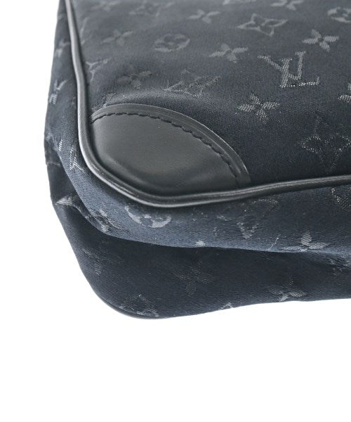 LOUIS VUITTON กระเป๋าถือ