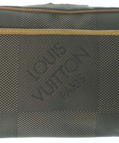 LOUIS VUITTON กระเป๋าสะพาย