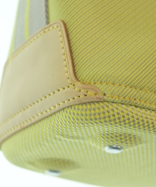 LOUIS VUITTON กระเป๋าสะพาย