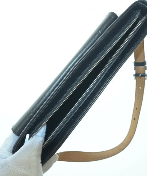 LOUIS VUITTON กระเป๋าสะพาย