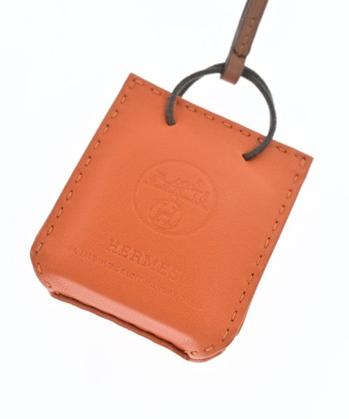 HERMES เครื่องประดับบนกระเป๋า