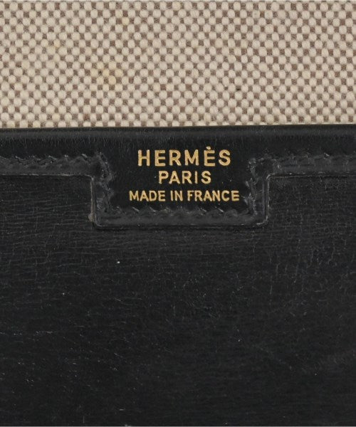 HERMES คลัตช์