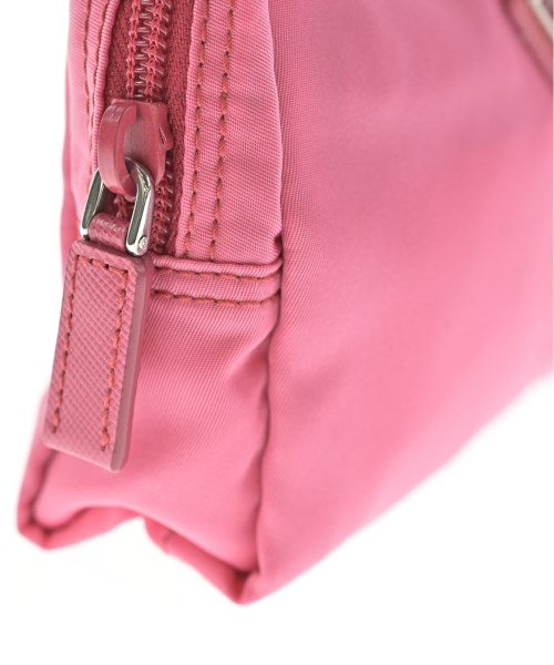 PRADA กระเป๋า