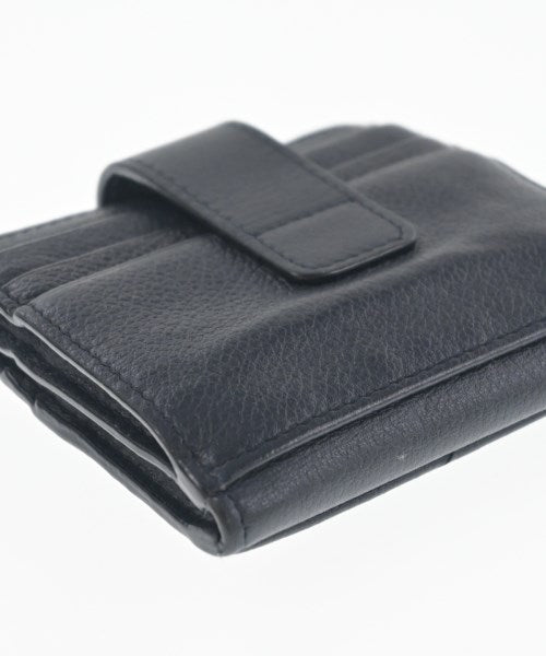 PRADA กล่องใส่บัตร