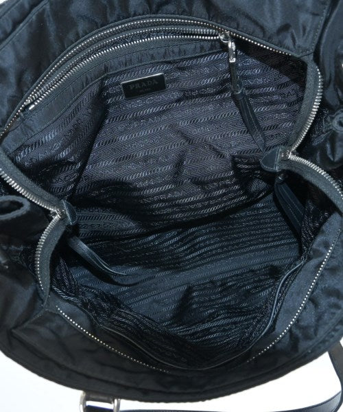 PRADA กระเป๋าถือขนาดใหญ่
