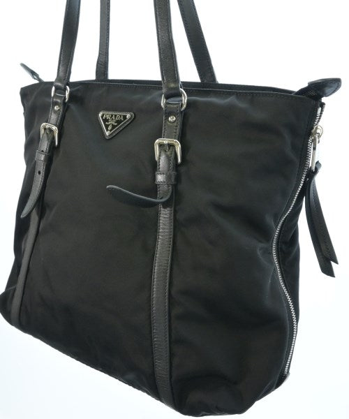PRADA กระเป๋าถือขนาดใหญ่