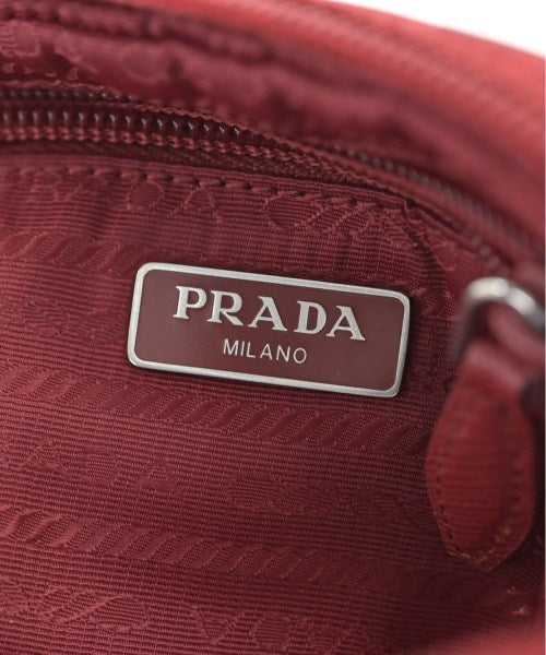 PRADA กระเป๋า