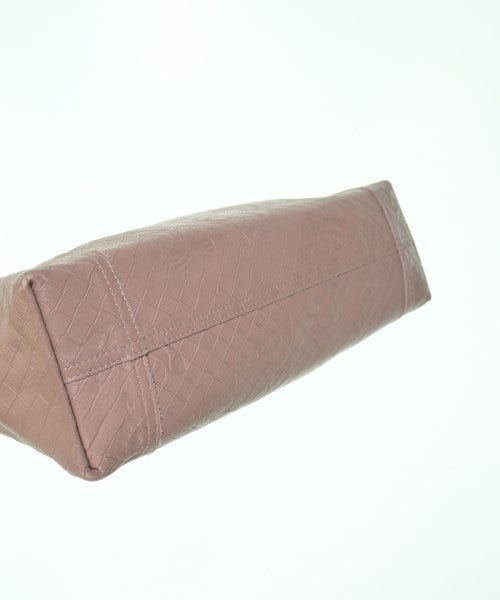 BOTTEGA VENETA กระเป๋าถือขนาดใหญ่