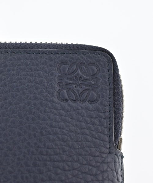 LOEWE กระเป๋า