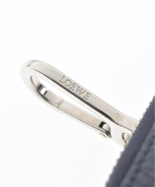 LOEWE กระเป๋า