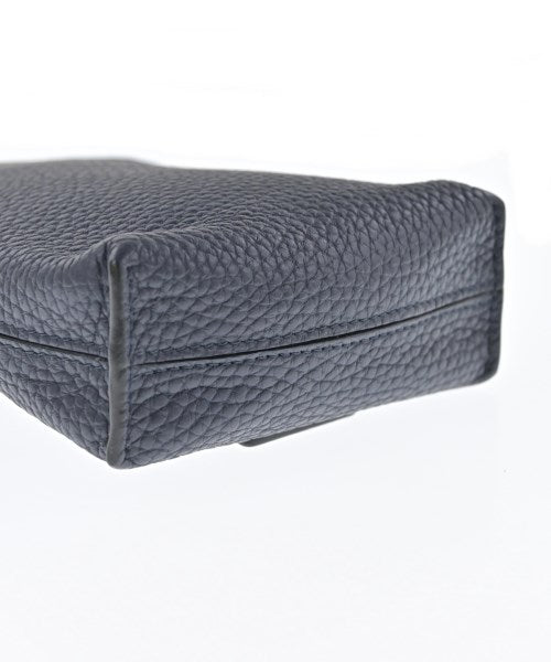 LOEWE กระเป๋า