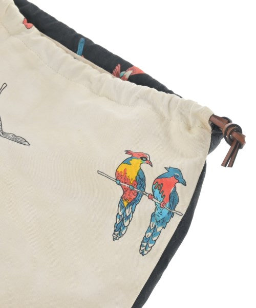 LOEWE กระเป๋า