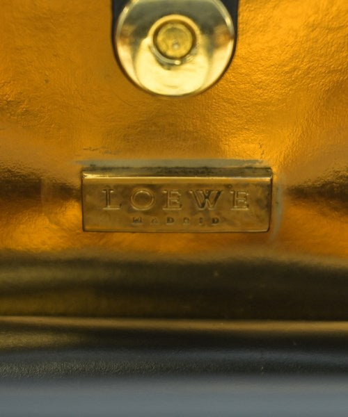 LOEWE กระเป๋าถือ