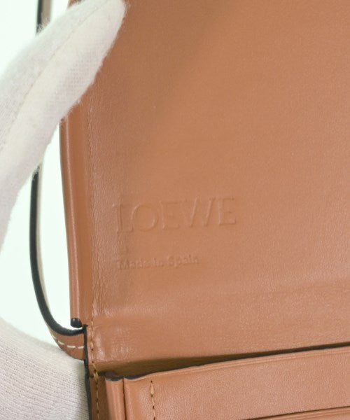 LOEWE กระเป๋าสะพาย