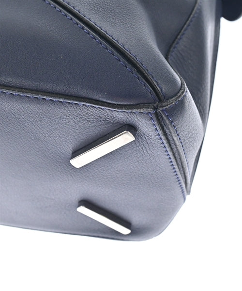 LOEWE กระเป๋าถือ