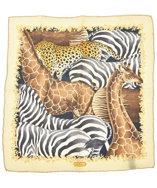 Salvatore Ferragamo ผ้าพันคอ