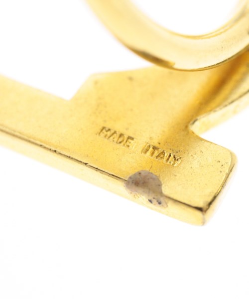 Salvatore Ferragamo อื่นๆ