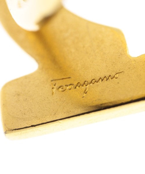 Salvatore Ferragamo อื่นๆ