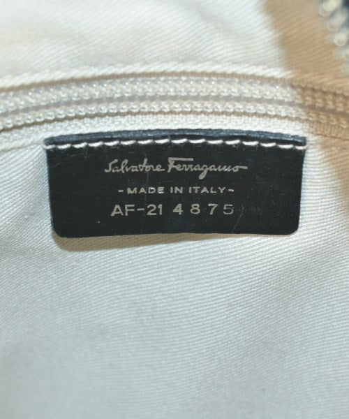 Salvatore Ferragamo กระเป๋าถือ