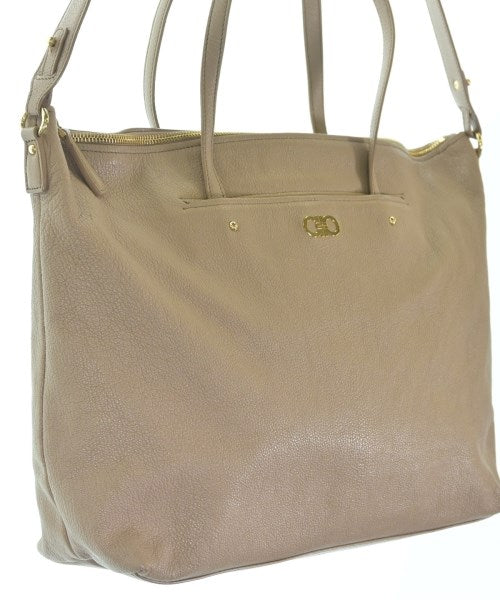 Salvatore Ferragamo กระเป๋าสะพาย