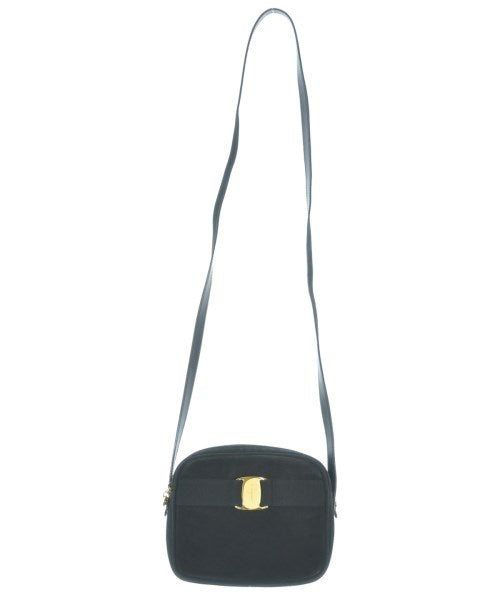 Salvatore Ferragamo กระเป๋าสะพาย