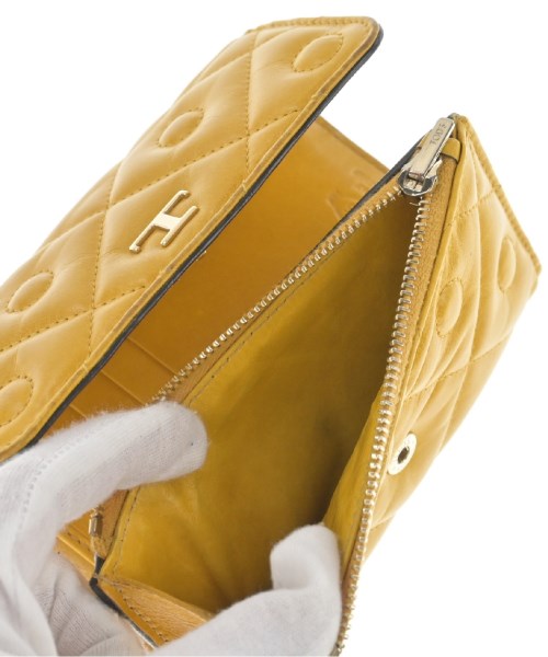 TOD'S กระเป๋าสตางค์/กระเป๋าใส่เหรียญ