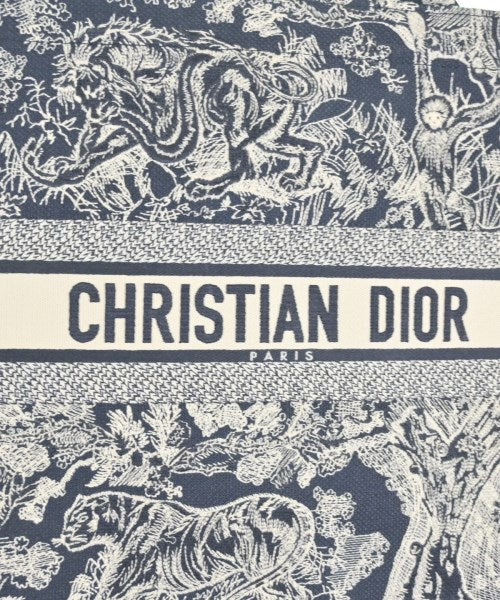 Christian Dior กระเป๋าถือขนาดใหญ่