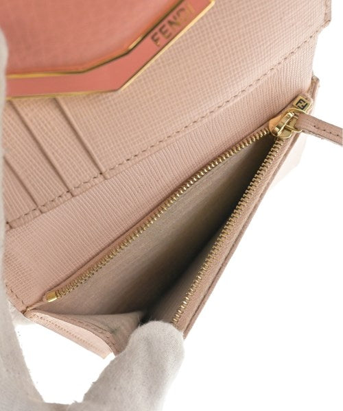 FENDI กระเป๋าสตางค์/กระเป๋าใส่เหรียญ