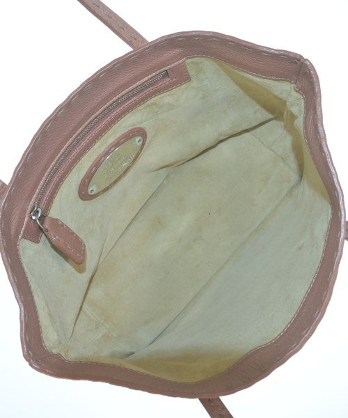 FENDI กระเป๋าถือขนาดใหญ่