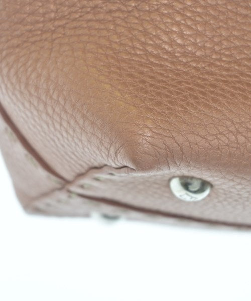 FENDI กระเป๋าถือขนาดใหญ่