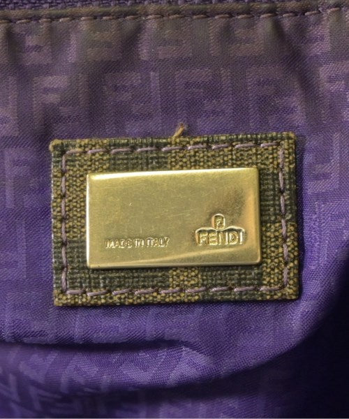 FENDI กระเป๋าถือขนาดใหญ่