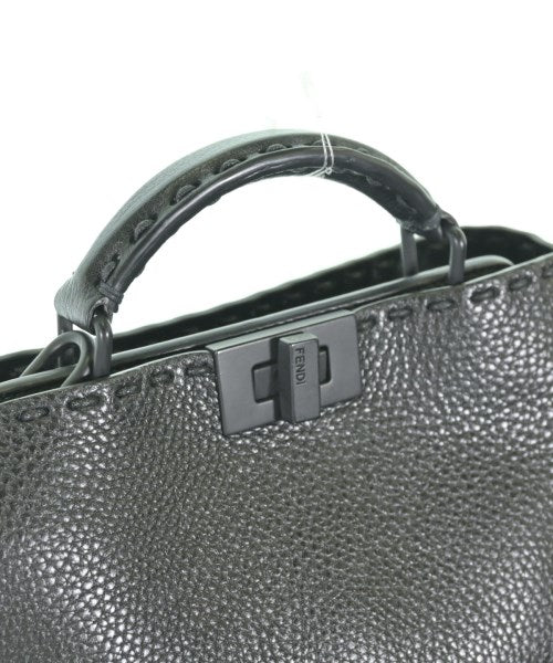 FENDI กระเป๋าสะพาย