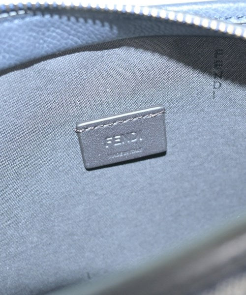 FENDI กระเป๋าสะพาย