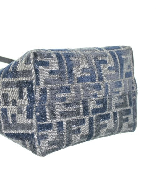 FENDI กระเป๋าสะพาย