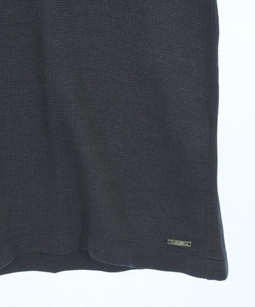 HUGO BOSS เสื้อยืด/เสื้อท็อปส์